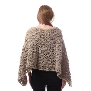 Trendy Triangle  Poncho Crochet Hand Made - Image 3