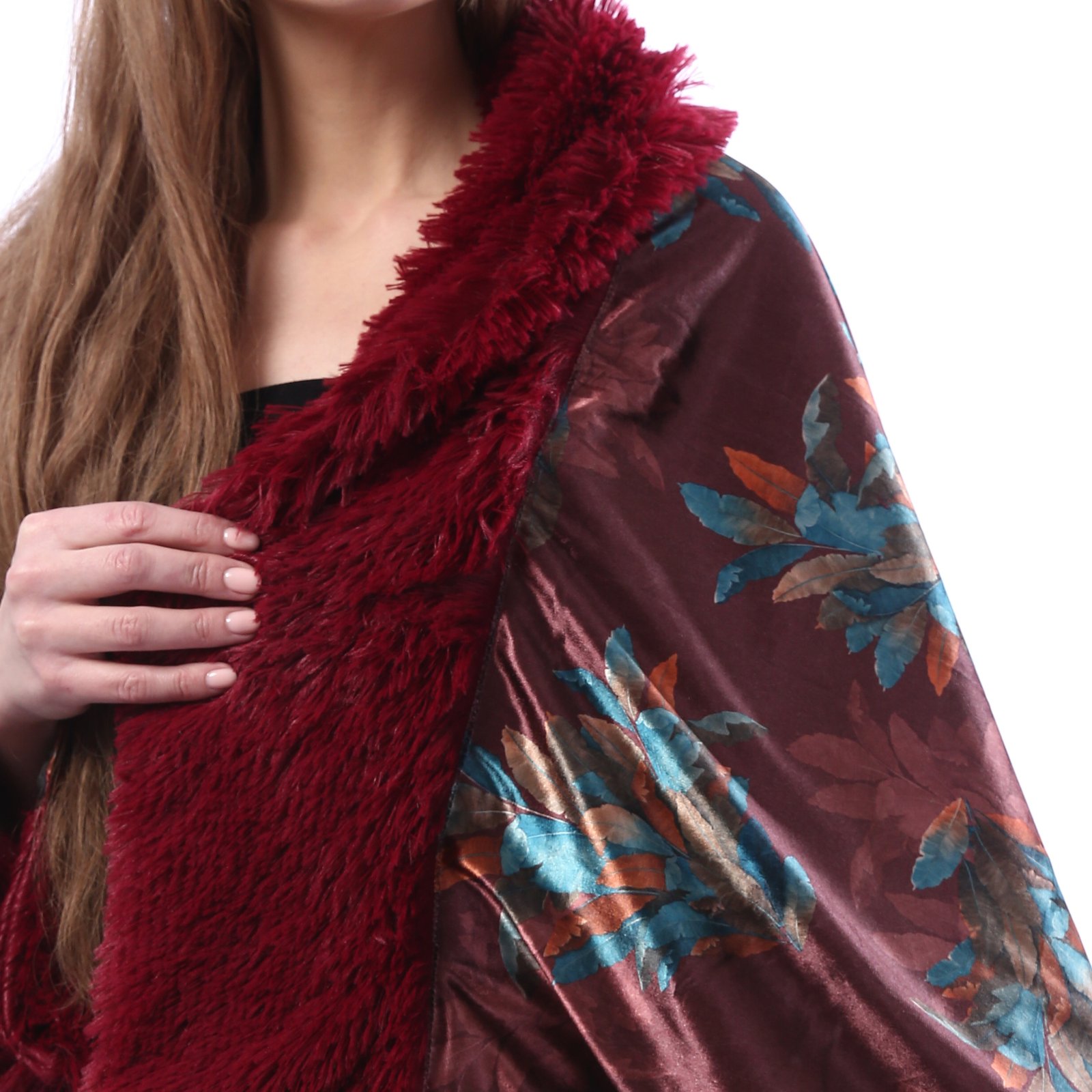 Buttoned Luxurious Velvet Shwal Fur Collar - Image 4