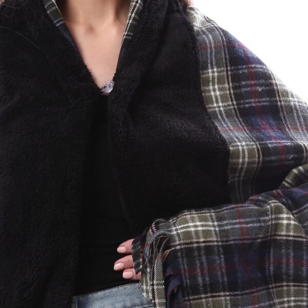 Buttoned Checks Gogh Wool Shwal Fur Collar