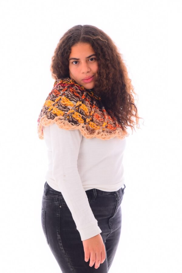 Wool  Capa Capelet  Poncho  Crochet Handmade