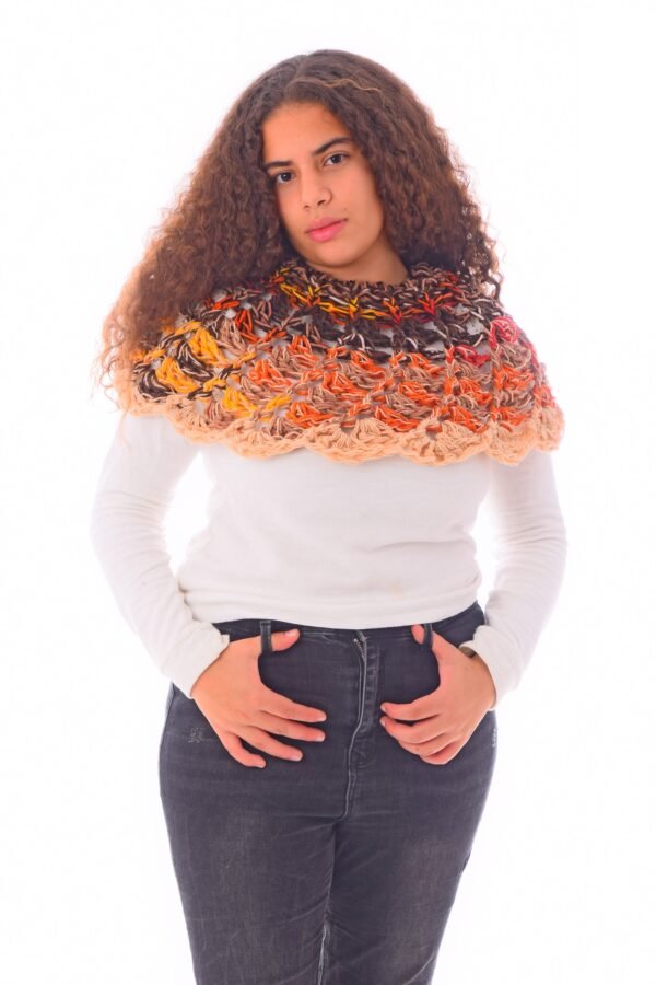 Wool  Capa Capelet  Poncho  Crochet Handmade