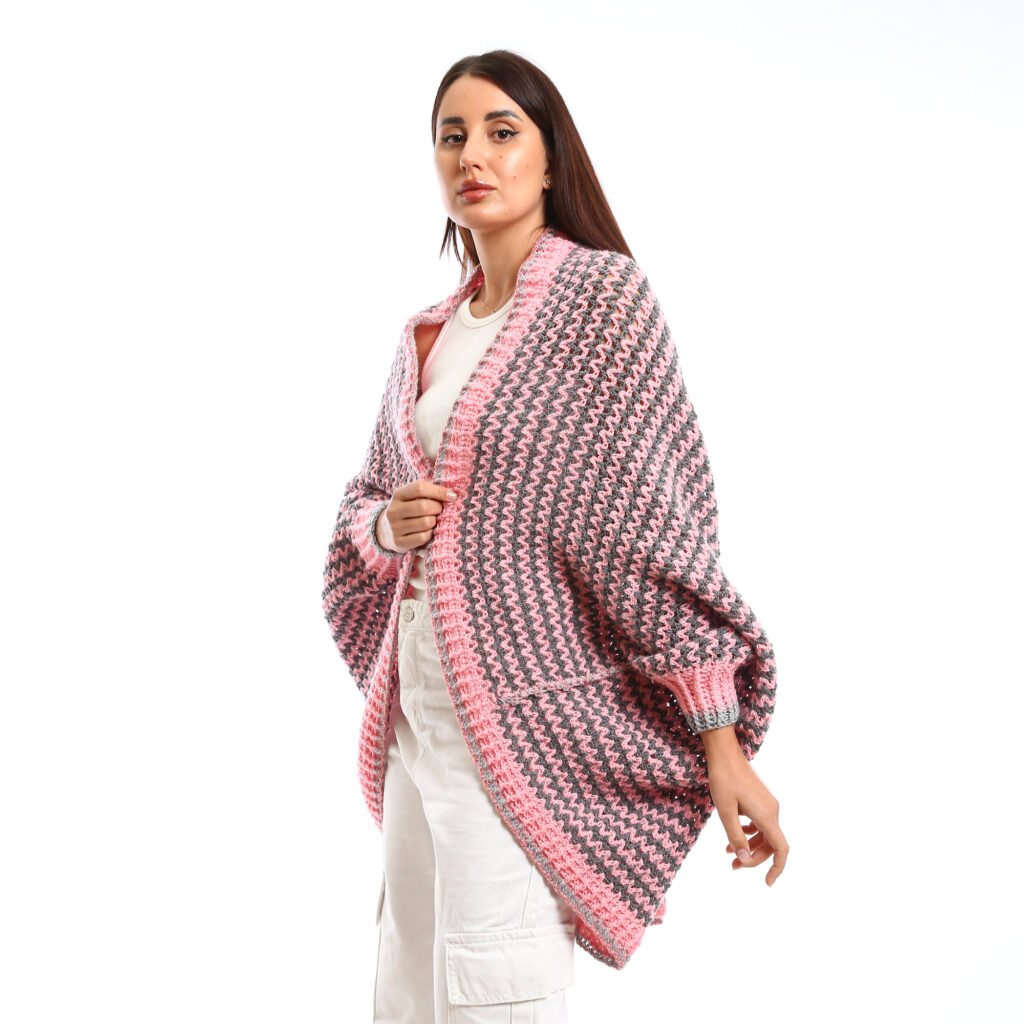 Chunky Crochet open-Front cardigan with a relaxed, oversized